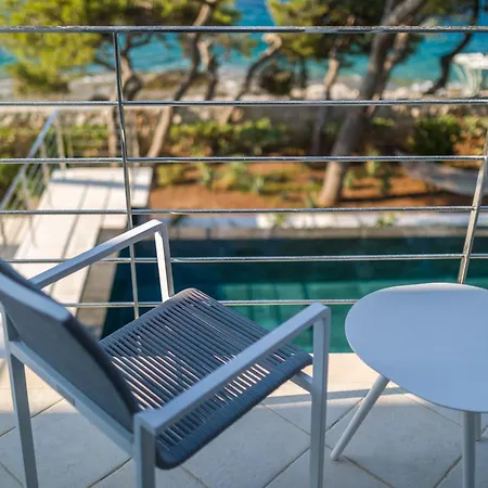 Pakleni View Villa: Seafront Splendor With Infinity Pool Villa *