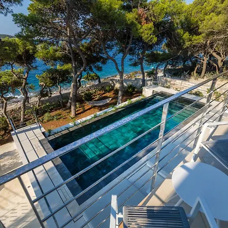 Pakleni View Villa: Seafront Splendor With Infinity Pool Villa *