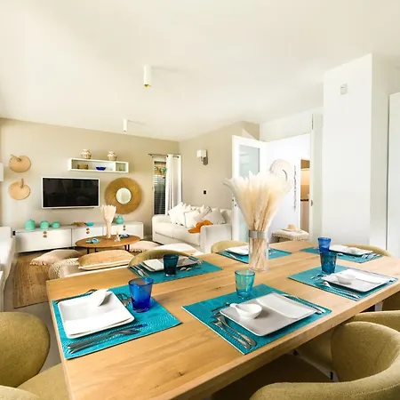 Villa Magnificent Seafront 10 Bedrooms Pakleni View Private Infinity Pool Amazing Sea Views *
